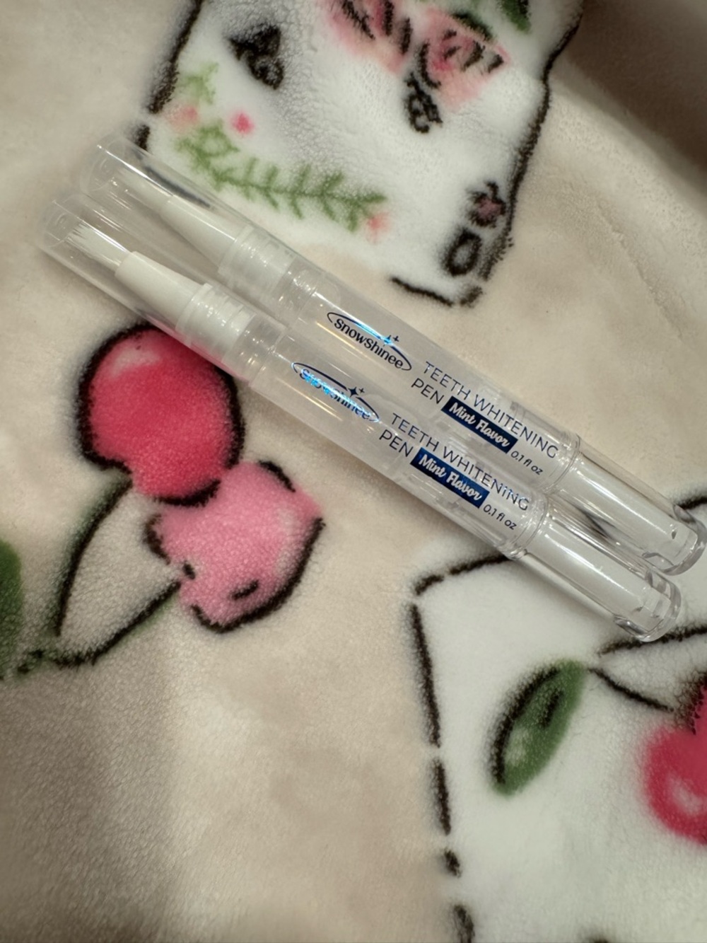 SnowShinee Mint Flavor Teeth Whitening Pen x2
